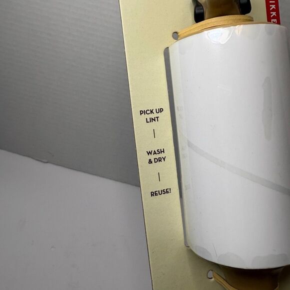 Kikkerland Kobe Lint Roller Reusable Dachshund Lint Roller Brown Dog NWT - Picture 3 of 6